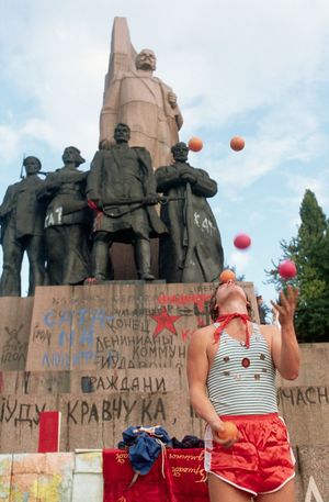 1991. Питер Тирнли путешествует по Украине. Часть 1