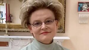 «Сильная боль, еле хожу»: измученная Малышева рассказала о проблемах со здоровьем