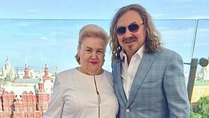 С возрастом: Юлия Проскурякова стала копией своей свекрови