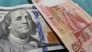 Пик по рублю пройден? Немного позитива для владельцев валюты