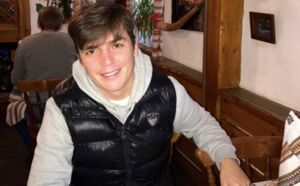 «Я слишком хорош, чтобы сидеть в Новороссийске»: Кузин из «Дома-2» решил уехать из России