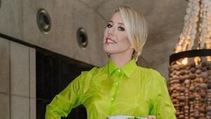 Лучший ракурс: Собчак показала живот после слухов о беременности