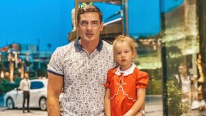 «Все, что у меня есть»: экс-супруг Бородиной показал редкое фото с дочерью после нападок