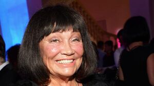 «С кем спит»: Лариса Лужина высказалась в адрес Андрея Малахова