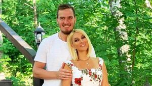 Сплетникам назло: Кудрявцева в леопардовом платье показала идиллию с Макаровым