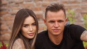 Мне обидно! Обозлившаяся Костенко потребовала у Тарасова дорогую машину