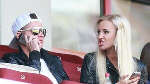 «Его единственное достижение»: Бузова рассказала про общение с Тарасовым после развода