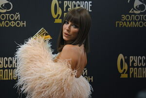 Ани Лорак впервые с 24 февраля выпустила песню на русском языке
