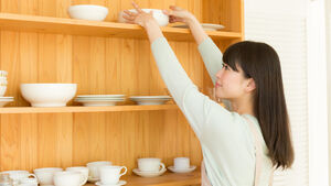 Метод Мари Кондо: 5 простых советов по уборке дома