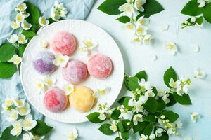 Как приготовить традиционный японский десерт моти: 5 воздушно-сладких рецептов