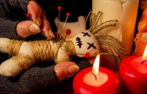 Ханты-Мансийский ритуал «а-ля» Вуду: Для чего кукол делали полноправными членами семьи
