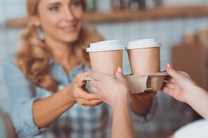 7 привычек, которые «опустошают» кошелек больше, чем ежедневный кофе на вынос