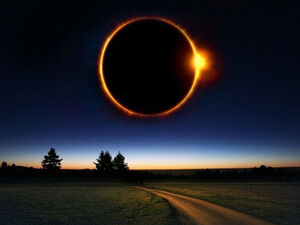 Кольцеобразное полное затмение Солнца 20 апреля 2023 года.