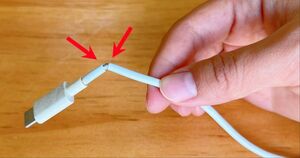 Если сломался кабель от зарядного устройства: два простых способа ремонта