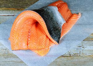Как жарить красную рыбу правильно: рекомендации повара