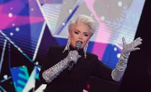 70-летняя певица Ирина Понаровская поразила обновленным имиджем