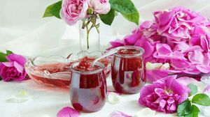 Варенье из лепестков роз: тонкости приготовления