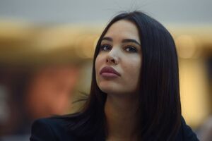 Модель Анастасия Решетова потеряла более 7 миллионов рублей на продаже белья