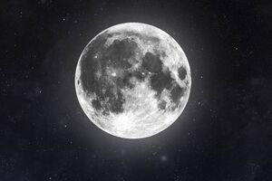 В последний день августа Луна станет абсолютно круглой, знакам зодиака стоит подготовиться
