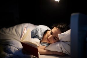 6 вечерних привычек, которые помогут подготовиться ко сну