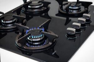 Теперь мыть решетки от газовой плиты нетрудно. Как это сделать быстро и без особых усилий?