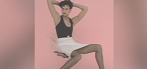 Супермодель Ирина Шейк снялась в образе из 1980-х