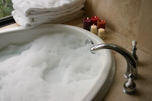 Как принимать ванну, чтобы расслабиться