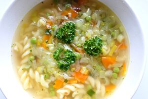Суп с фрикадельками. Как правильно приготовить вкусный суп с фрикадельками – есть один секрет!