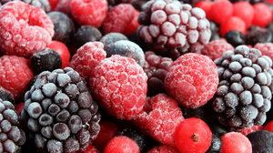 Сохраняют ли свою пользу замороженные ягоды
