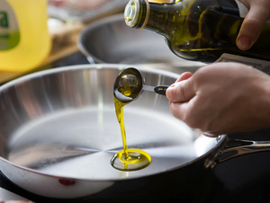 Какое масло стоит использовать на кухне, а какое лучше избегать
