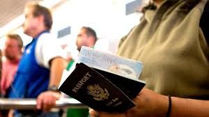 Почему американцы всё чаще отказываются от гражданства США