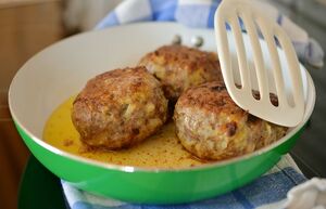 Супер пышные и супер сочные куриные котлеты