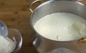 Ложка стоит! Подруга турчанка научила готовить самый вкусный и правильный рецепт . Больше в магазине не покупаю.