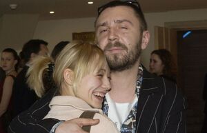 Почему Шнуров не вынес любви с Оксаной Акиньшиной