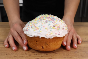 Пасхальный бездрожжевой кулич: пышный, ароматный и без хлопот