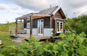 Пара построила дом, имея в кармане лишь 100 дол.
