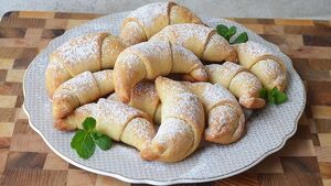 Рогалики с яблоком – самая ароматная домашняя выпечка