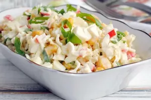 Оригинальный салат с яблоками