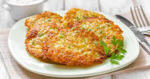 Вкуснейшие драники с ветчиной и сыром