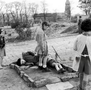 1956. Париж на фотографиях Робера Дуано