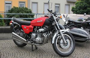 Benelli: что представляла из себя мечта советского мотоциклиста