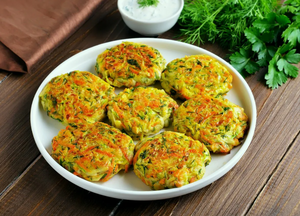 Кабачковые оладьи с сыром и морковью