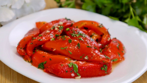 Вкусная летняя закуска из запечённого перца