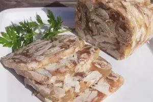 Куриный сальтисон: простой рецепт вкусного и полезного блюда