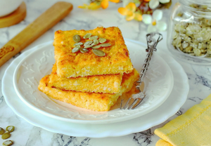 Нежная тыквенно-творожная запеканка: простой десерт с осенним вкусом