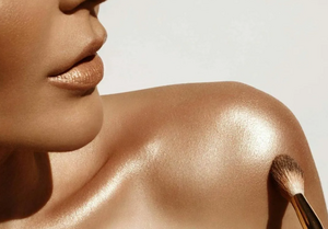 Как использовать жидкий бронзер: простые и универсальные способы