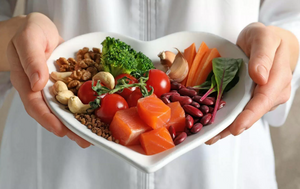 Привычки, которые помогают есть без набора веса