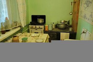 Почему в хрущёвках маленькие кухни