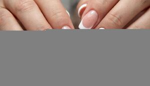 Маникюр на Новый год: топовые оттенки и трендовые дизайны