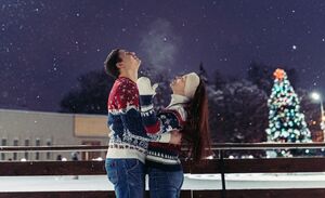 Почему праздники заставляют вас искать любовь: психология привязанности